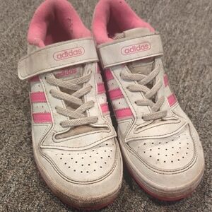 Adidas Kids Sneakers in Pink and Cream